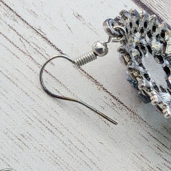 Vintage Earrings Dangle Drop Earrings Unusual - Some Condition Issues - Picture 11 of 11